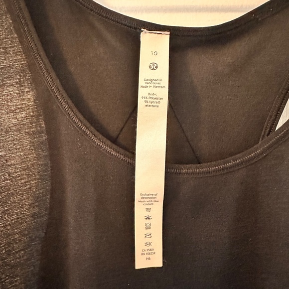 Lululemon tank top - Picture 2 of 3